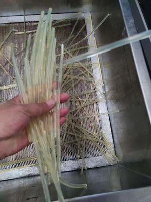 Experimente una producción suave y sin problemas con una máquina automática de fabricación de pegamentos