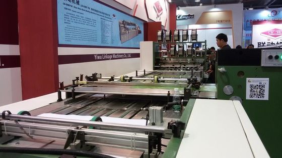 Producción racionalizada de cuadernos de escritura de páginas alineadas con máquina totalmente automática